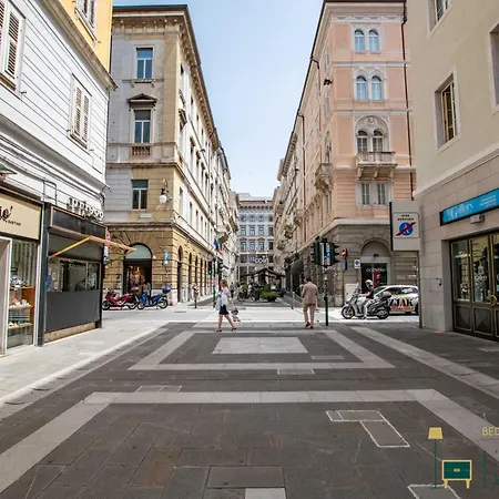 L'attico Del Corso Appartamento